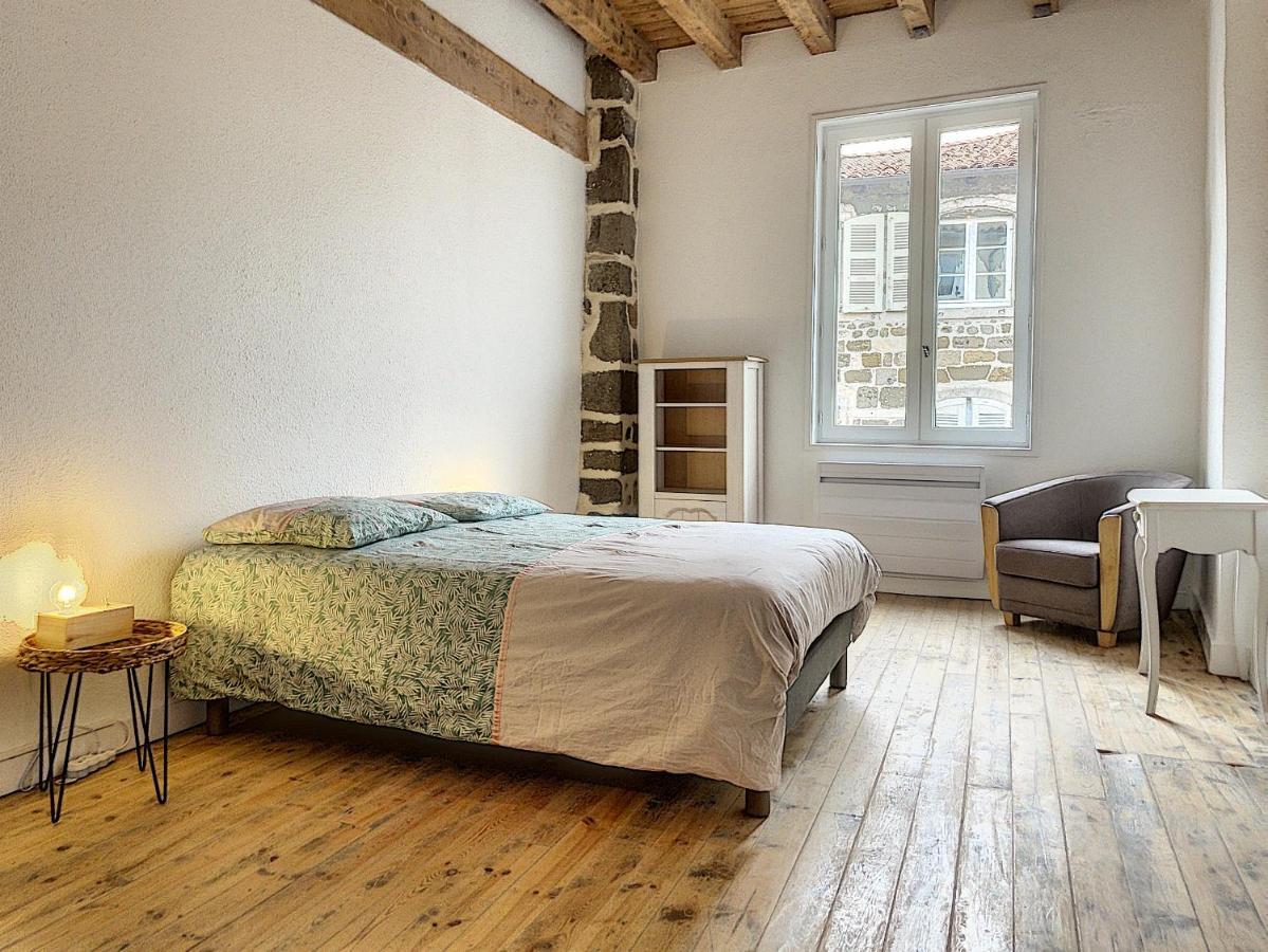 Maison atypique - centre historique - Puy en Velay Le Puy-en-Velay Extérieur photo